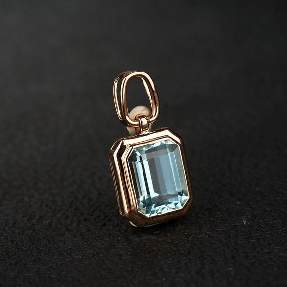14k Gold 3.6 Ct Natural Aquamarine Pendant( Without Chain ) - 6