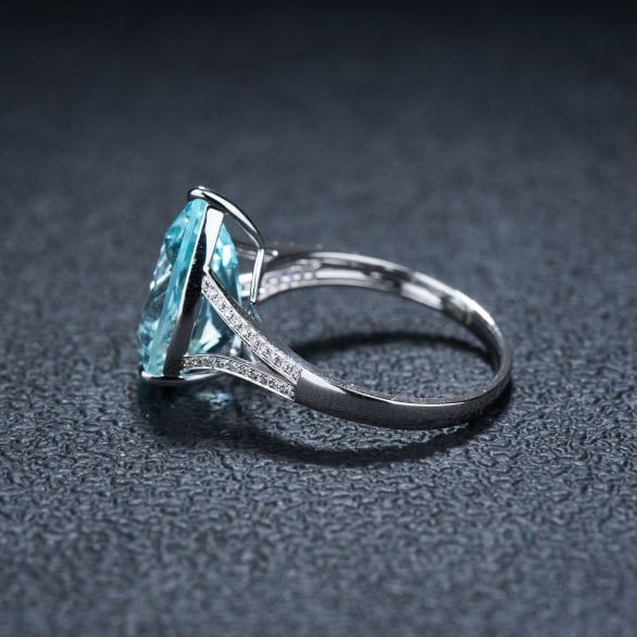 14k Gold 4.21 Ct Natural Aquamarine & Diamond Ring - 4