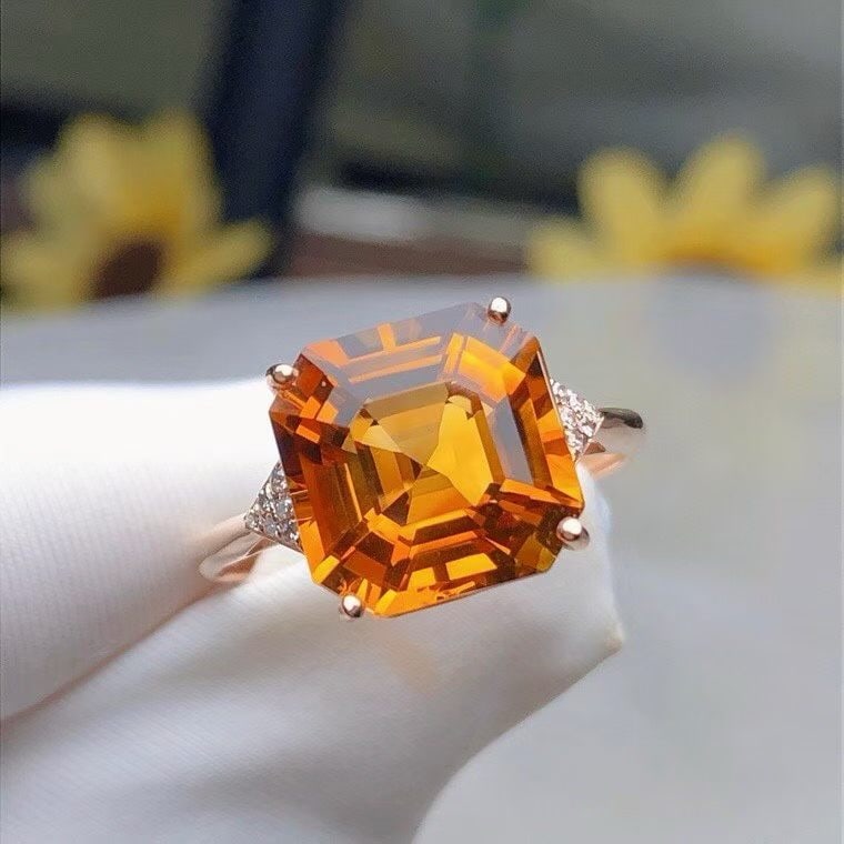 14k Gold 4.50 Ct Natural Citrine & Diamond Ring - 2