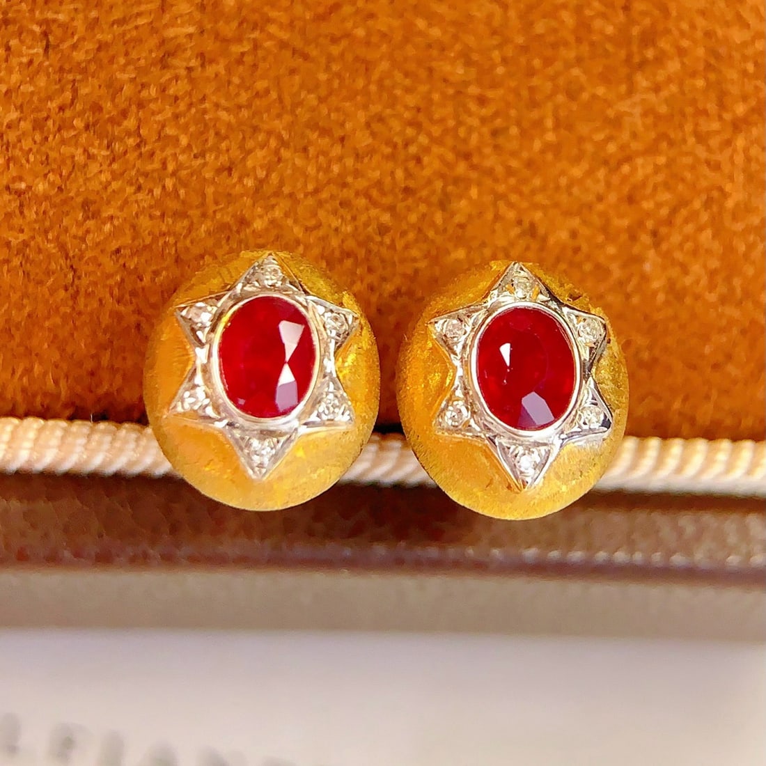 14k Gold 0.6 Ct Natural Ruby & Diamond Earrings - 4