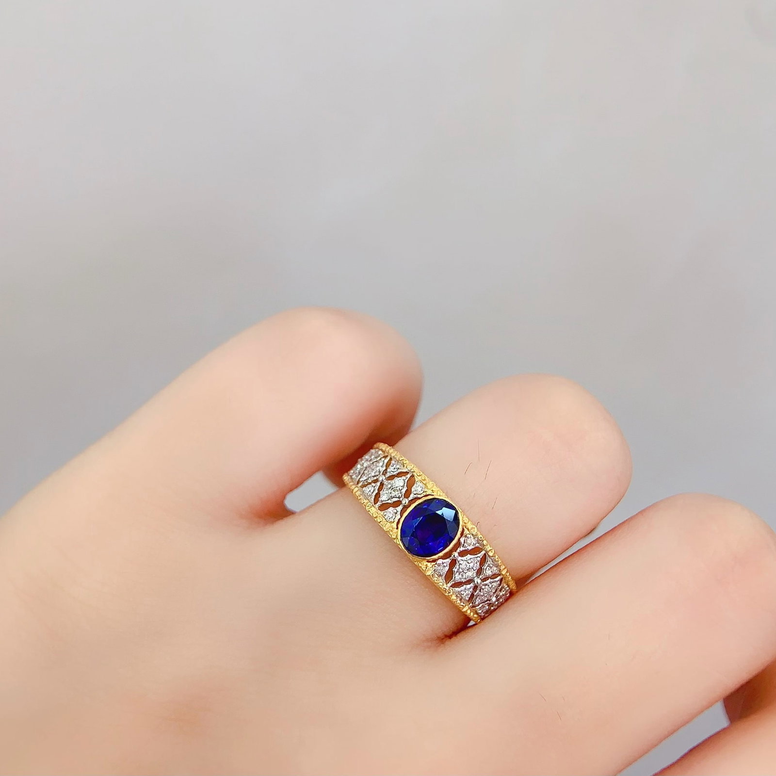 14k Gold 0.75 Ct Natural Sapphire & Diamond Ring - 5