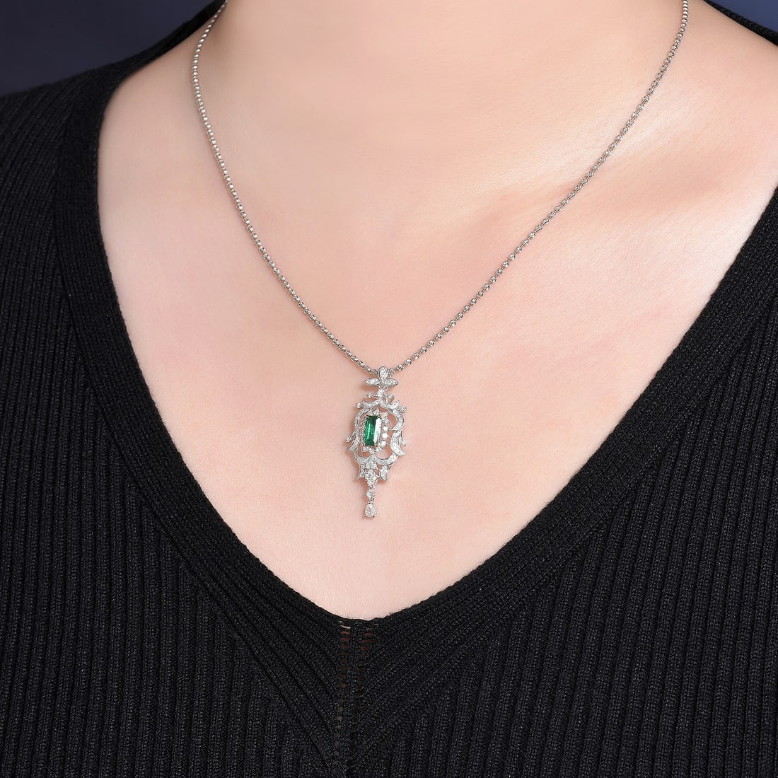 14k Gold 1.05 Ctw Vivid Green Natural Emerald & Diamond Pendant( Without Chain ) - 6