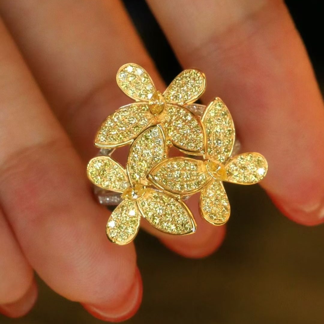 14k Gold 1.2 Ct Natural Color Diamond & Butterfly Ring - 2