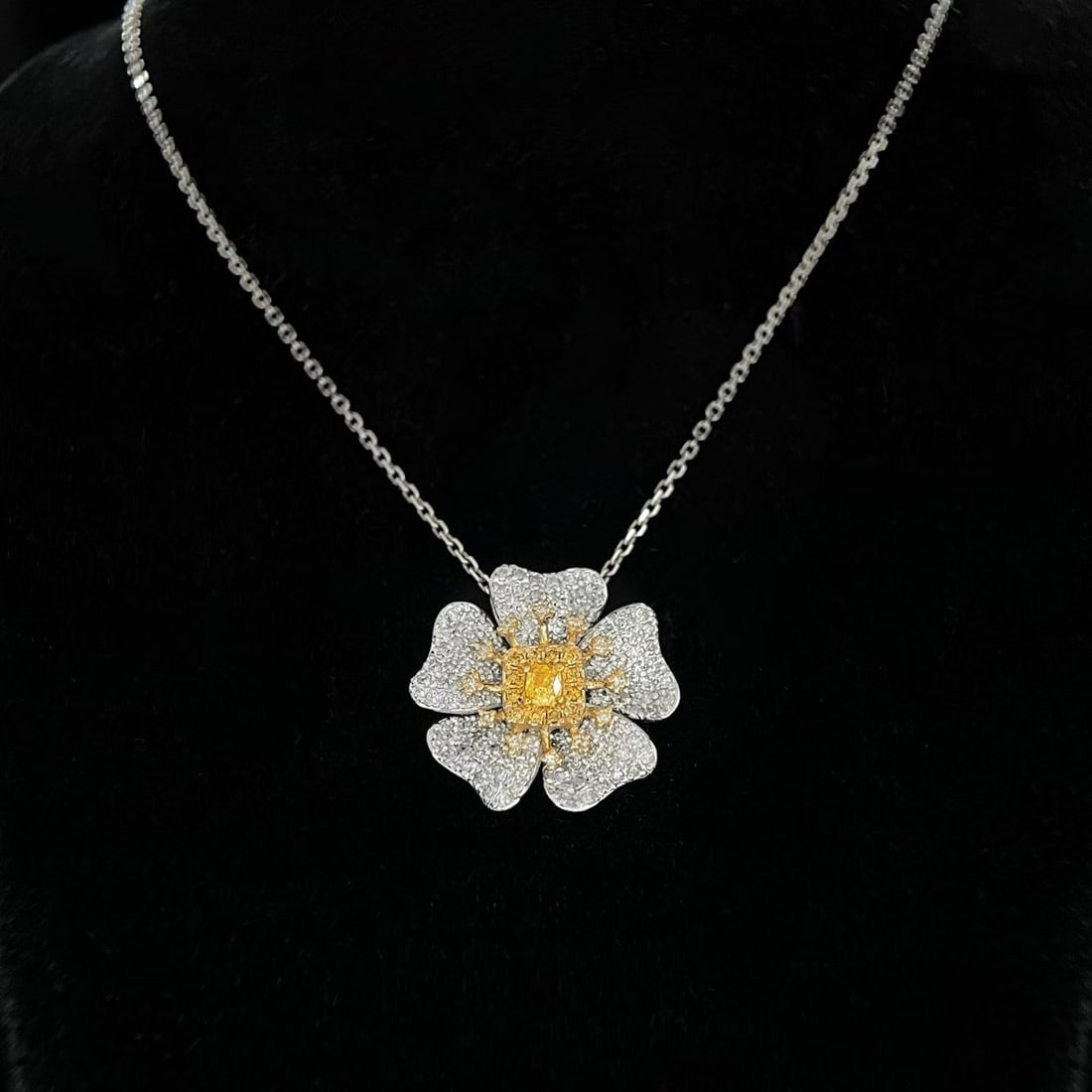 14k Gold 0.9 Ct Natural Color Diamond & Flowers Necklace: Ref:231187012 // gold content:14k gold // main gemstone:diamond // shape:multiple // carat weight:0. 9ct // clarity grade:vs-si // color:color // treatment:natural // Condition: New Low Estimate: