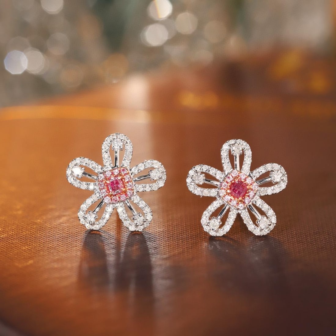 14k Gold 0.56 Ctw Natural Pink Diamond & Diamond & Flowers Earrings: Ref:231187013 // gold content:14k gold // main gemstone:pink diamond // shape:cushion // carat weight:0. 12ct // color:pink // treatment:natural // // adjacent gemstone 2 : diamond // shape:round // c