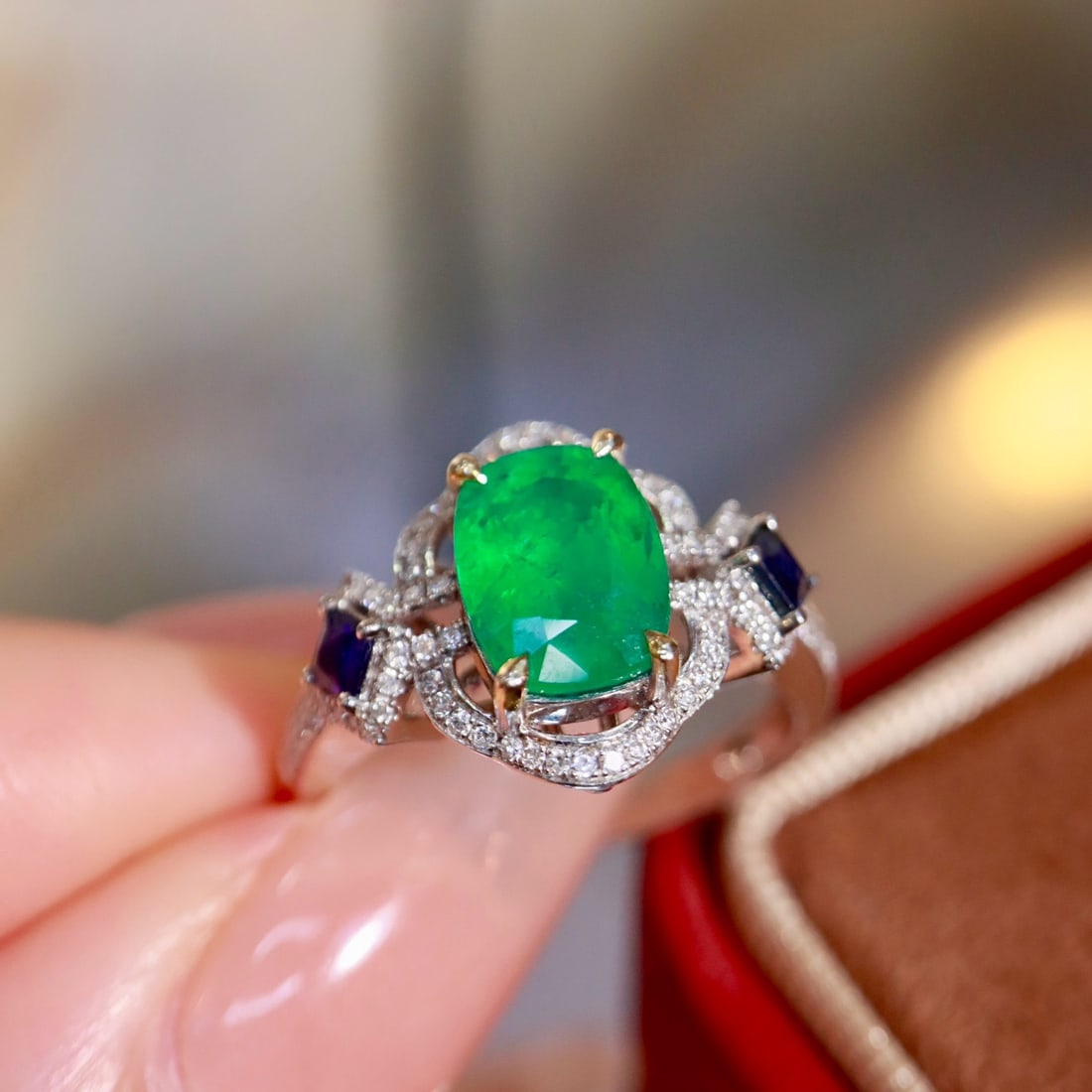 14k Gold 1.89 Ctw Natural Emerald & Diamond Ring - 3
