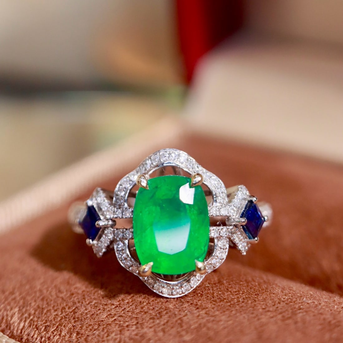 14k Gold 1.89 Ctw Natural Emerald & Diamond Ring - 4