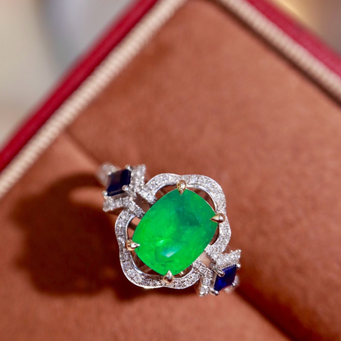 14k Gold 1.89 Ctw Natural Emerald & Diamond Ring - 6