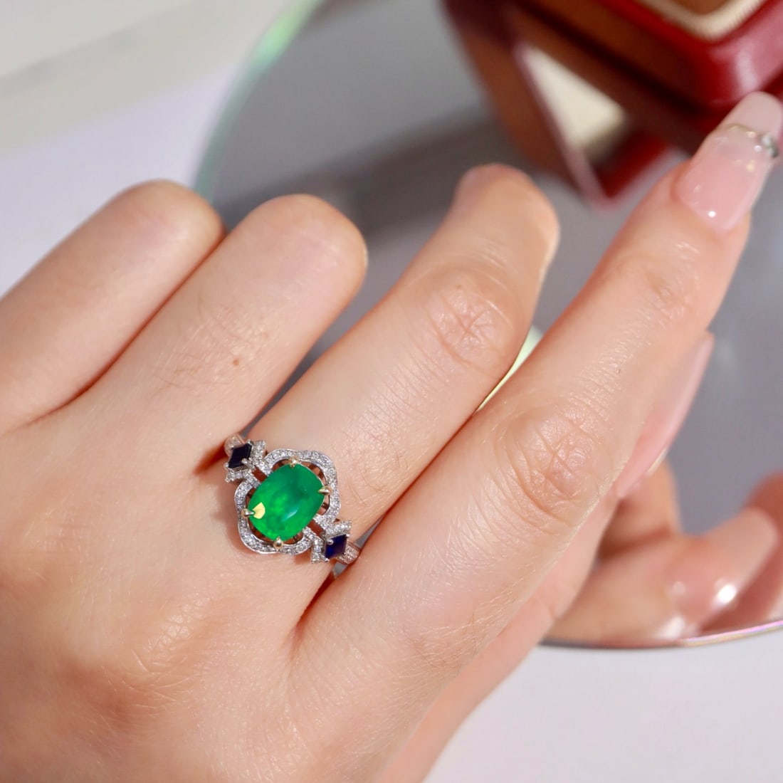 14k Gold 1.89 Ctw Natural Emerald & Diamond Ring - 8