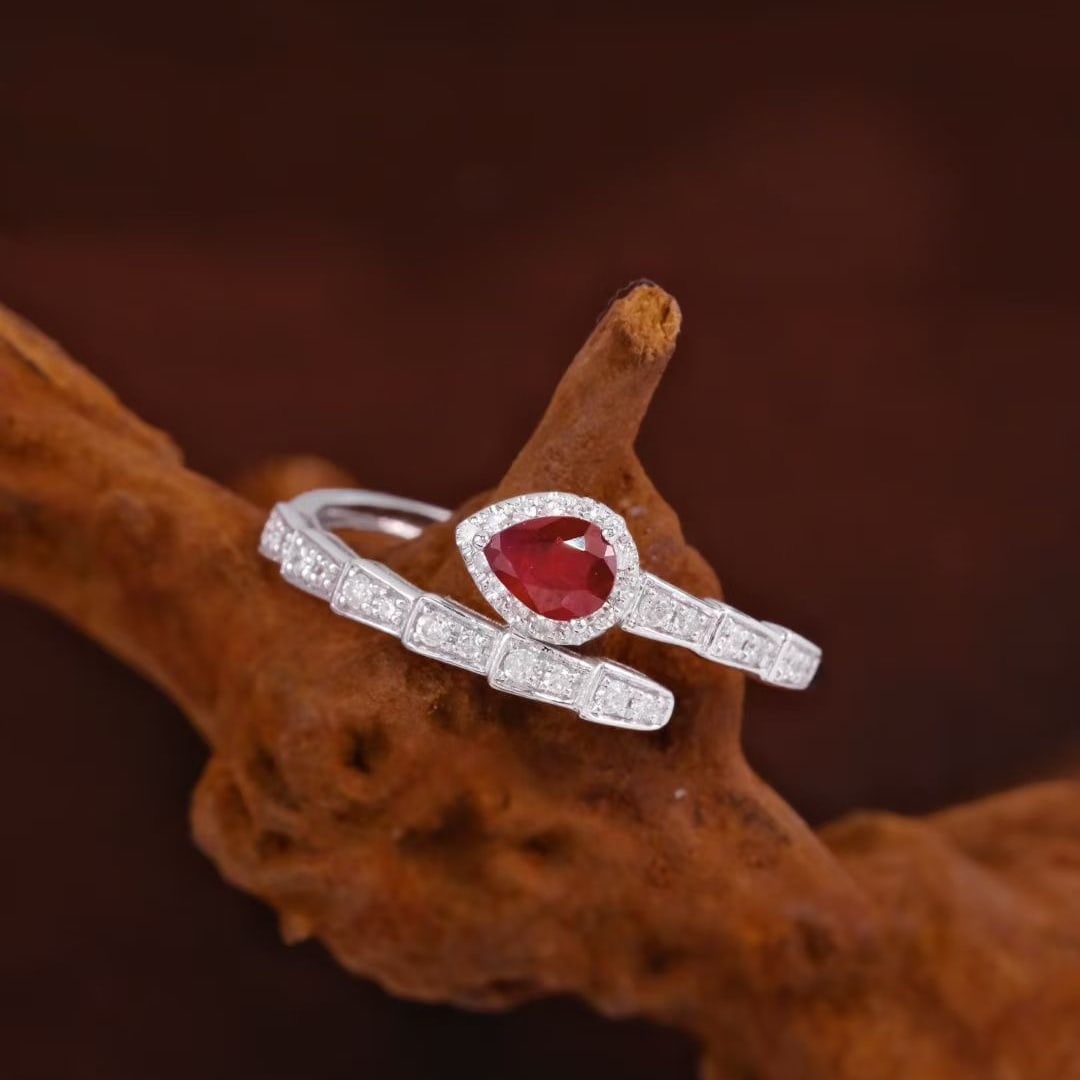 14k Gold 0.45 Ctw Natural Ruby & Diamond & Snake Ring: Ref:231187045 // gold content:14k gold // ring size:7. 25us // // main gemstone:ruby // shape:pear // carat weight:0. 28ct // color:red // treatment:natural // // adjacent gemstone 2 : diamond //
