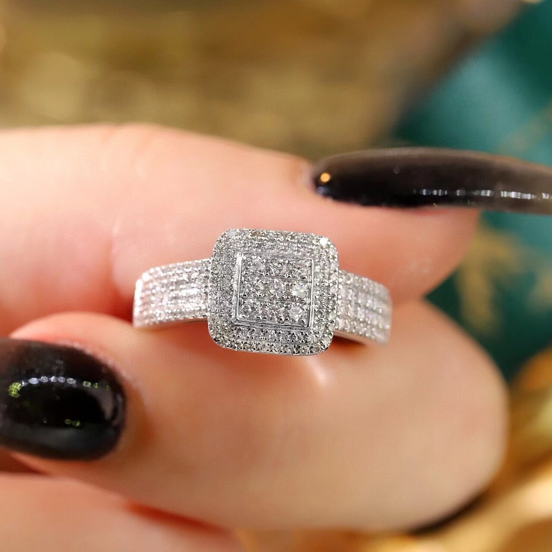 14k Gold 0.6 Ct Natural H Diamond Ring - 7