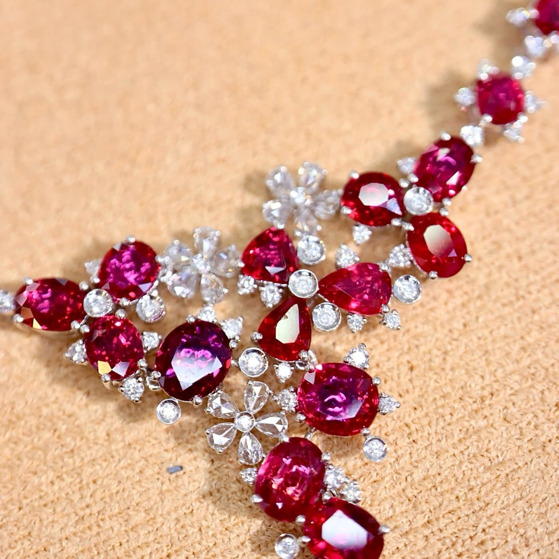 14k Gold 9.29 Ctw Natural Ruby & Diamond Necklace - 5