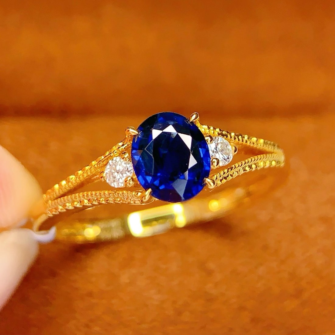 14k Gold 0.8 Ct Natural Sapphire & Diamond Ring - 3