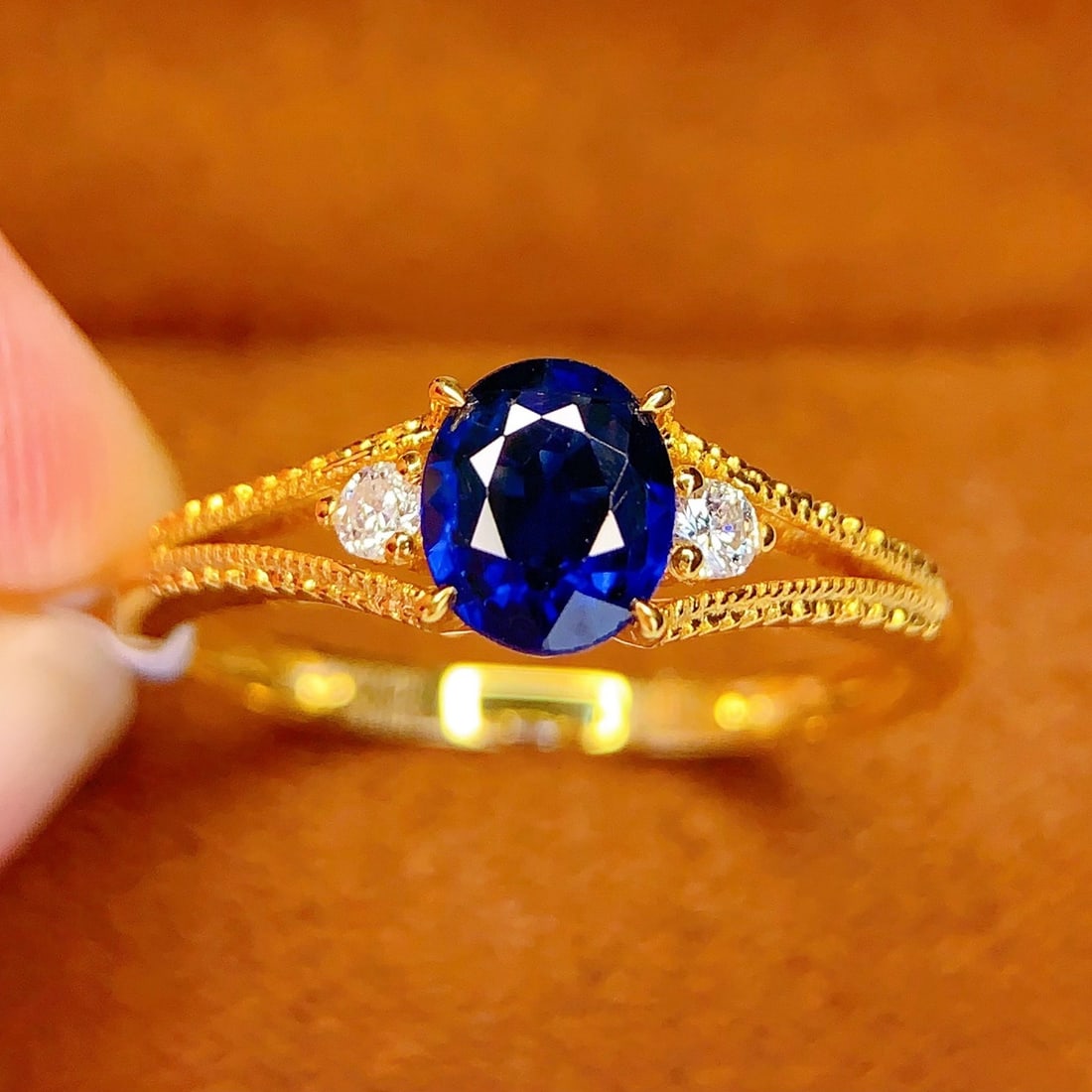 14k Gold 0.8 Ct Natural Sapphire & Diamond Ring - 5