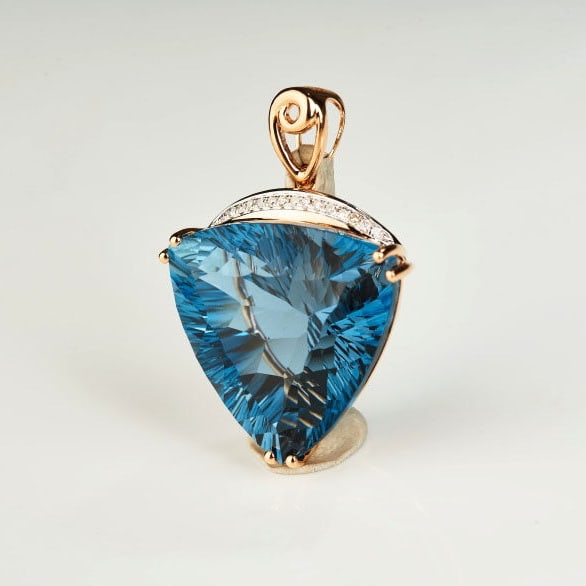 14k Gold 20.6 Ct Natural Topaz & Diamond Pendant( Without Chain ) - 8