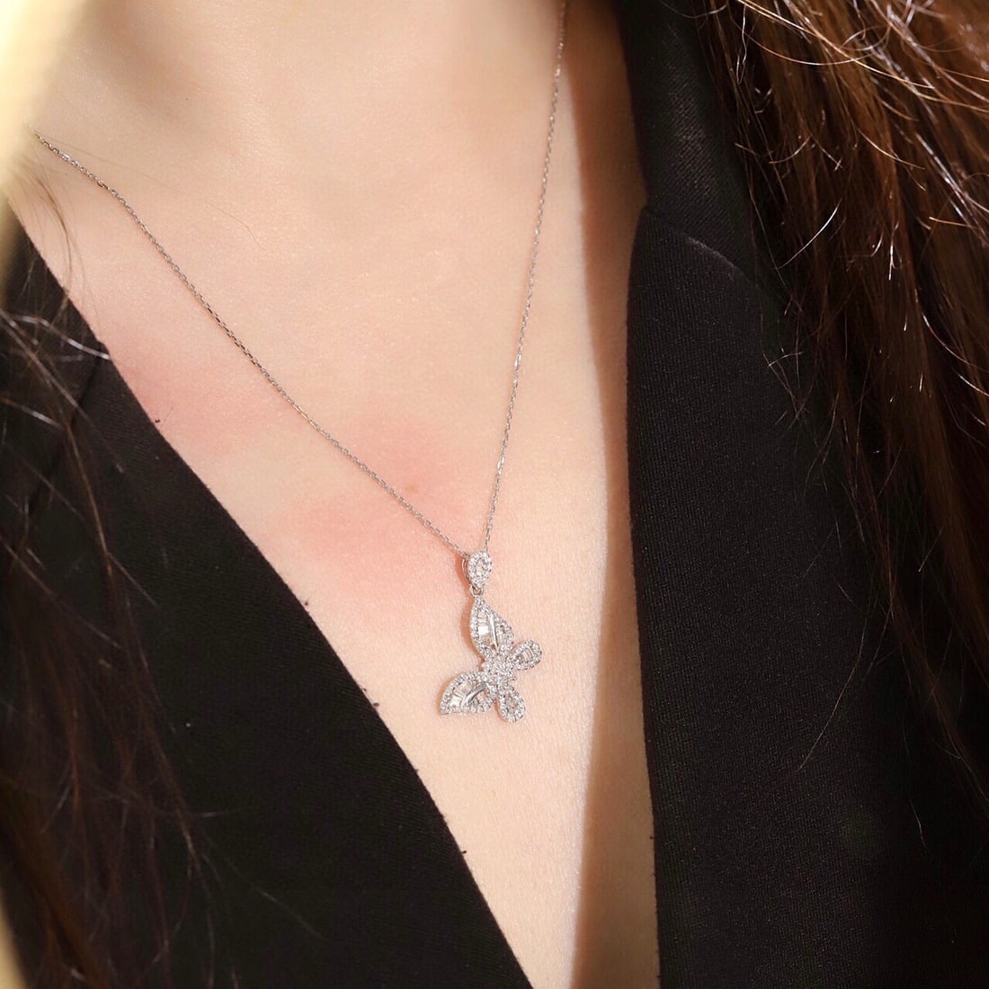 14k Gold 0.5 Ct Natural H Diamond & Butterfly Necklace - 6