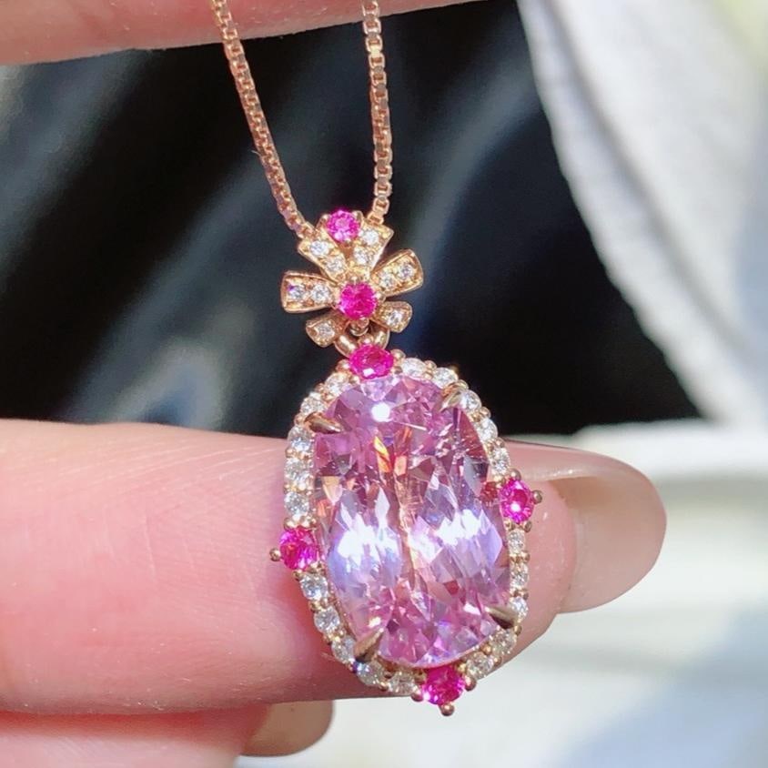 14k Gold 5.3 Ct Natural Kunzite & Diamond Pendant( Without Chain ): Ref:231187162 // gold content:14k gold // main gemstone:kunzite // shape:oval // carat weight:5. 3ct // color:pinkish purple // treatment:natural // // adjacent gemstone 2 : diamond // shape:round // 