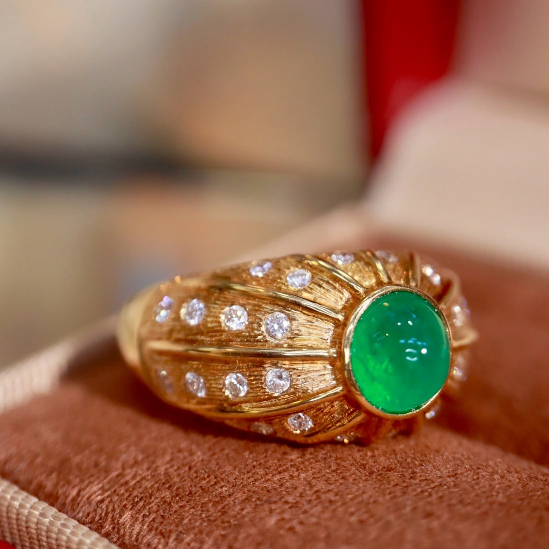 14k Gold 1.84 Ctw Natural Emerald & Diamond Ring - 2
