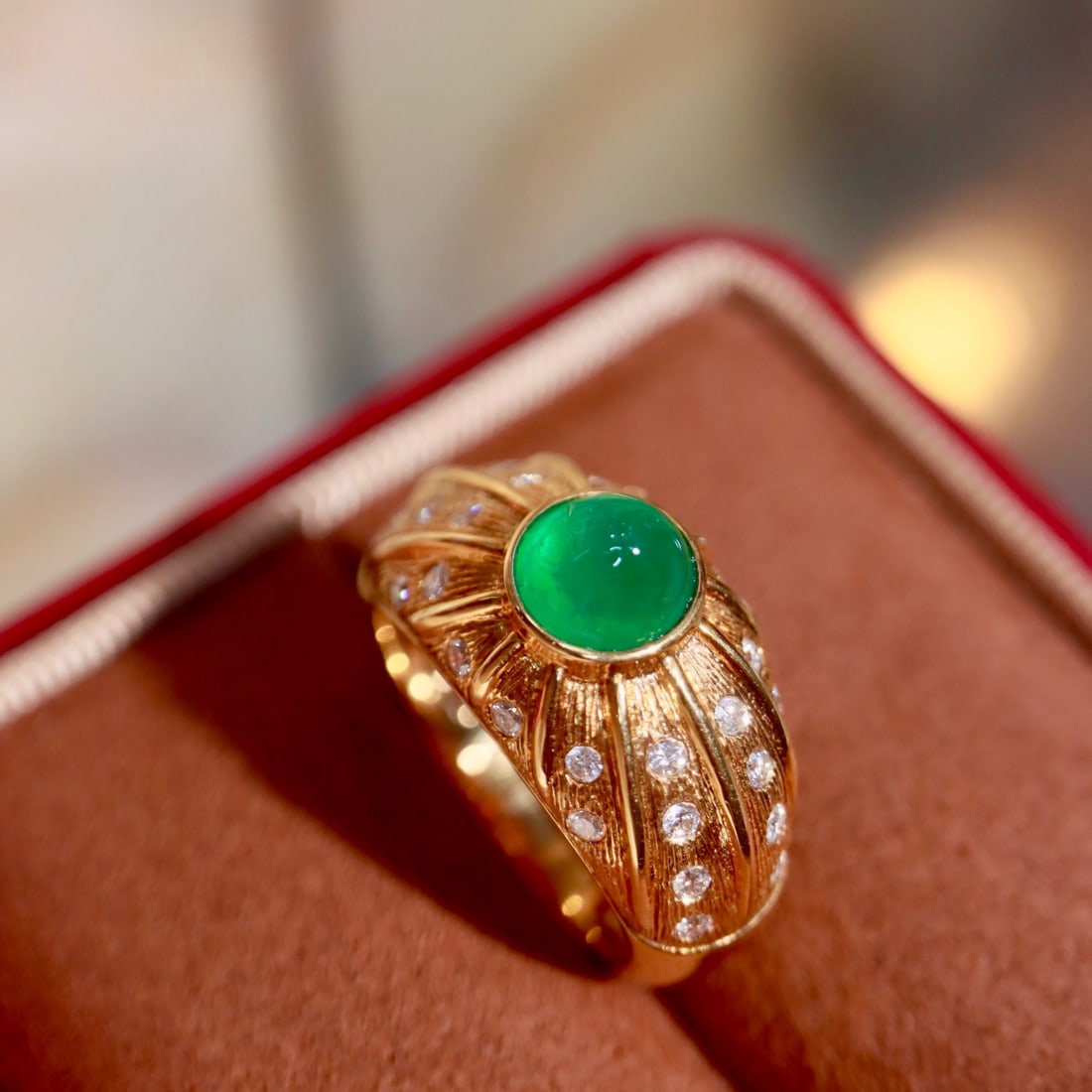 14k Gold 1.84 Ctw Natural Emerald & Diamond Ring - 4