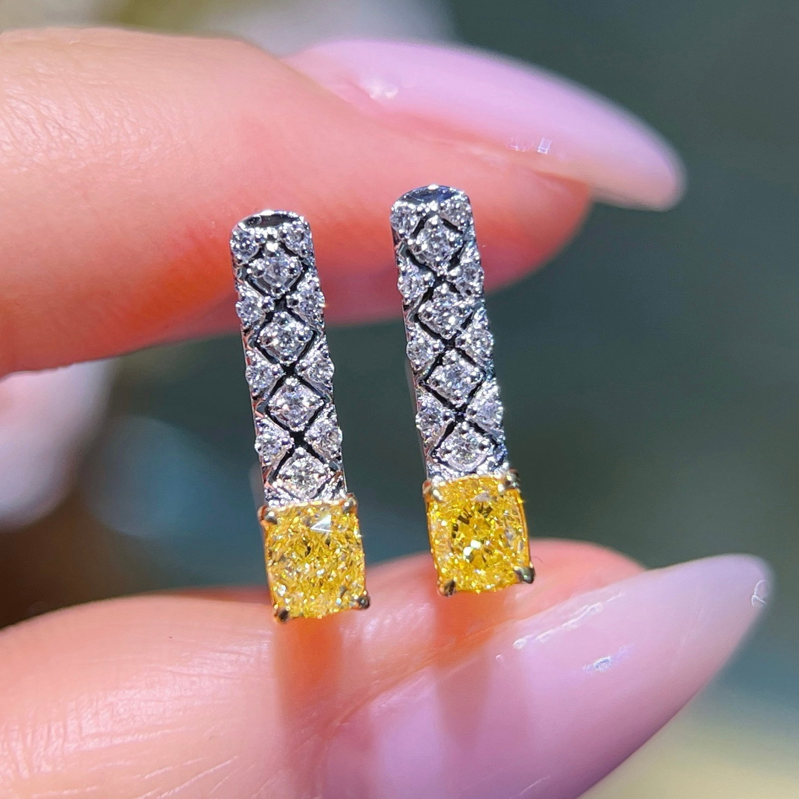 14k Gold 0.48 Ctw Natural Yellow Diamond & Diamond Earrings: Ref:231187196 // gold content:14k gold // main gemstone:yellow diamond // shape:cushion // carat weight:0. 4ct // color:yellow // treatment:natural // // adjacent gemstone 2 : diamond // shape:round