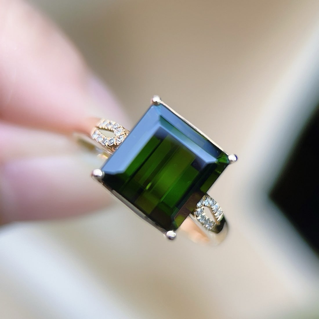14k Gold 4.65 Ctw Natural Tourmaline & Diamond Ring - 3