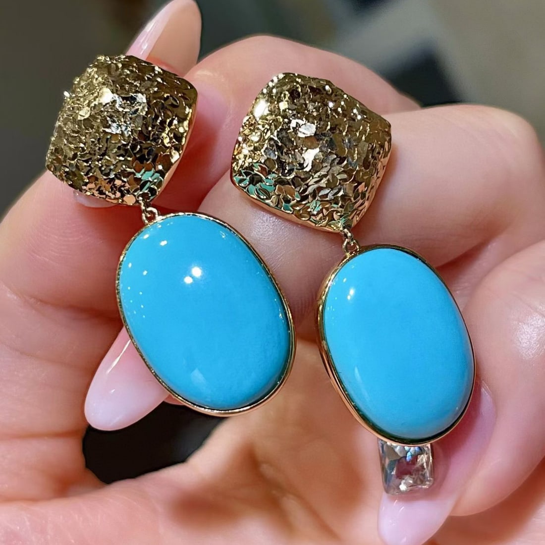 14k Gold 16.6 Ct Natural Blue Turquoise Earrings - 5