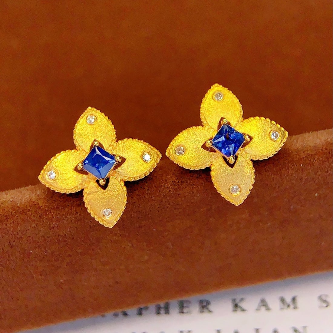 14k Gold 0.45 Ct Natural Sapphire & Diamond Earrings - 2