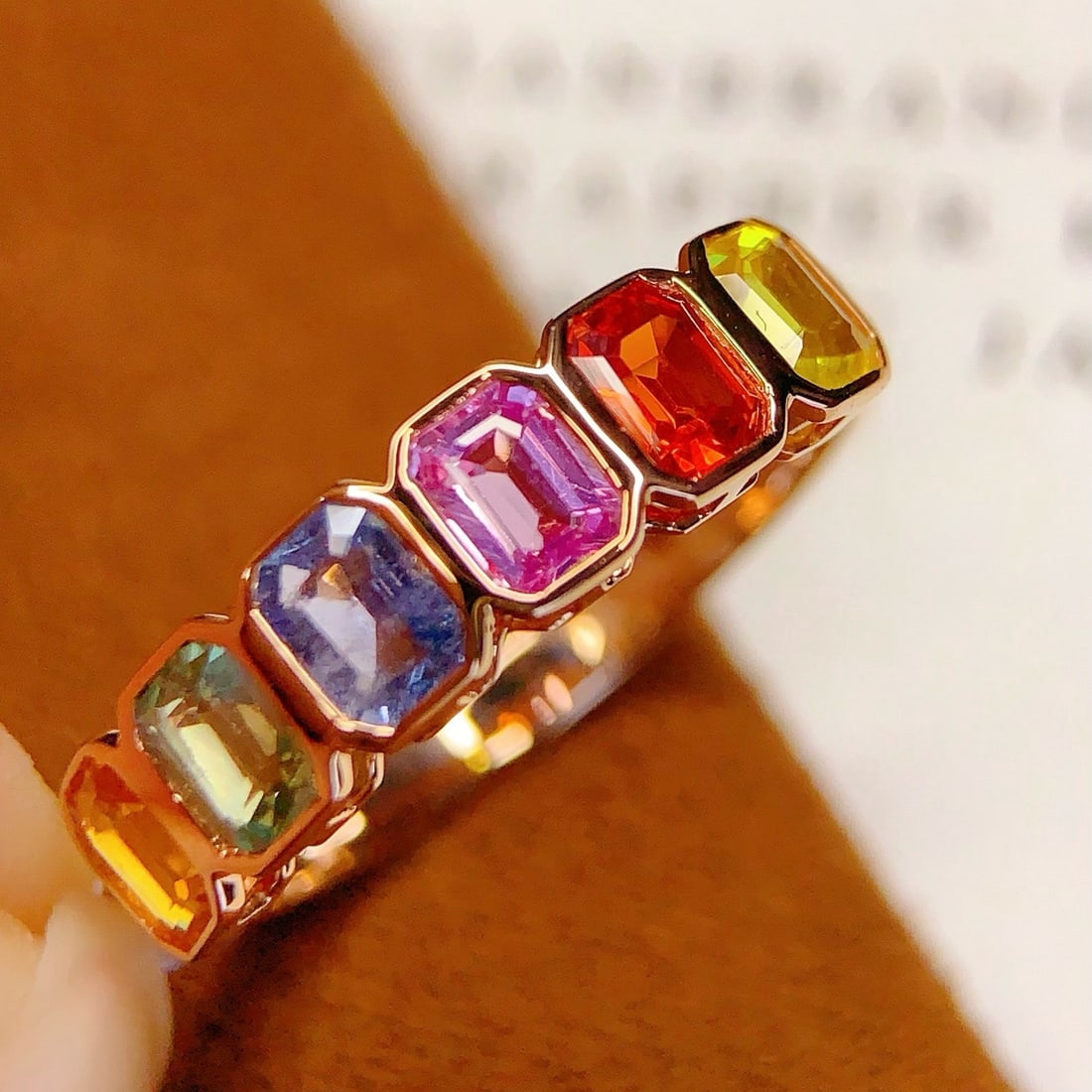 14k Gold 1.7 Ct Natural Sapphire Ring - 3