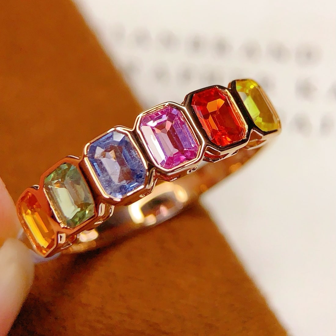 14k Gold 1.7 Ct Natural Sapphire Ring - 6