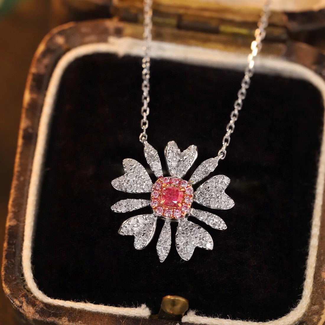 14k Gold 0.45 Ctw Natural Pink Diamond & Diamond & Flowers Necklace - 4