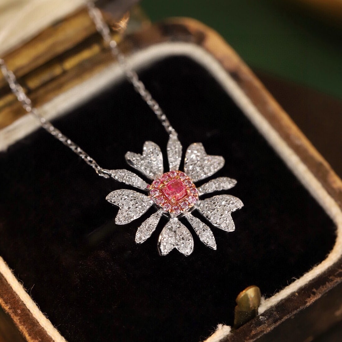 14k Gold 0.45 Ctw Natural Pink Diamond & Diamond & Flowers Necklace - 6