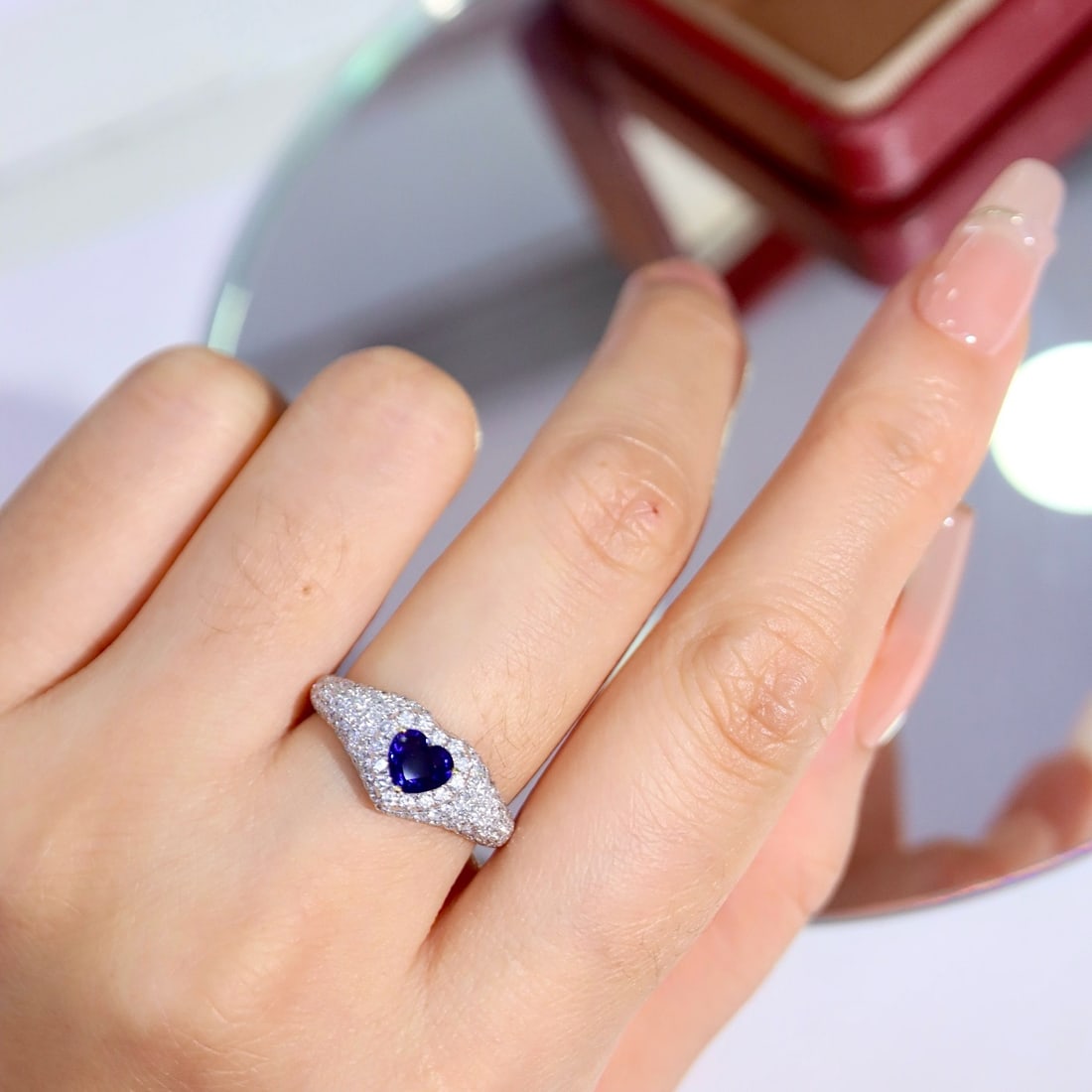 14k Gold 1.36 Ctw Vivid Blue Natural Sapphire & Diamond Ring - 8