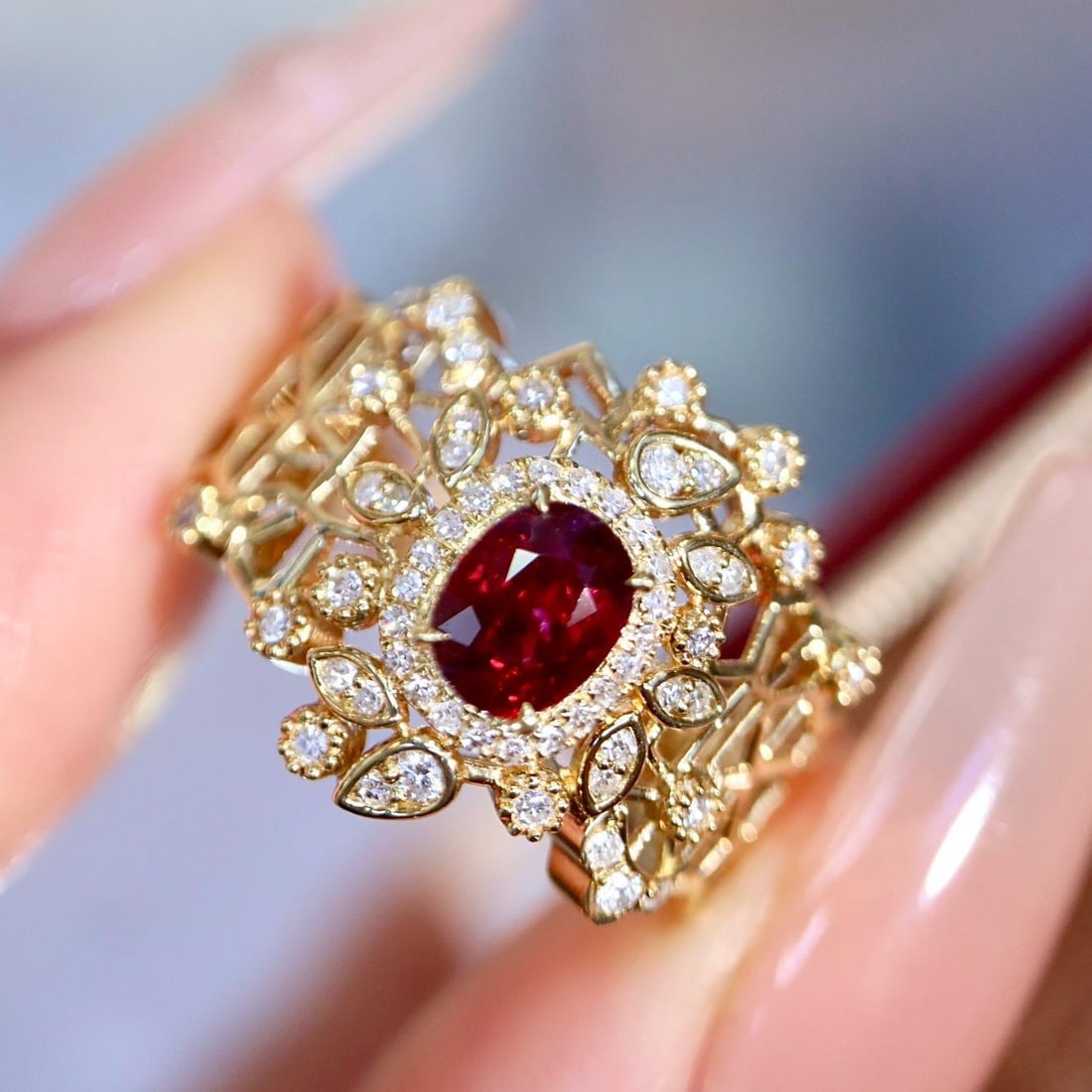 14k Gold 0.95 Ctw Natural Ruby & Diamond Ring: Ref:231188028 // gold content:14k gold // ring size:7. 25us // // main gemstone:ruby // shape:oval // carat weight:0. 73ct // color:red // treatment:natural // // adjacent gemstone 2 : diamond //