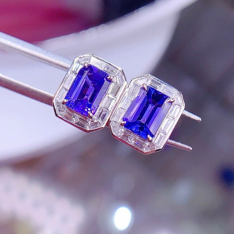 14k Gold 3.14 Ctw Natural Tanzanite & Diamond Earrings - 3