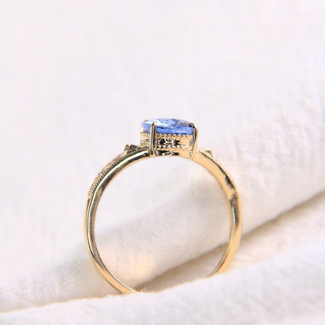 14k Gold 2.20 Ctw Natural Sapphire & Diamond Ring - 4