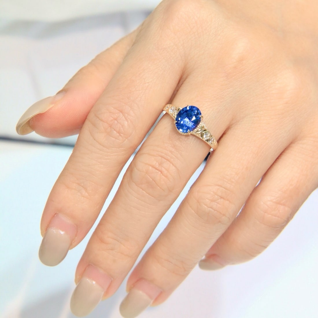 14k Gold 2.20 Ctw Natural Sapphire & Diamond Ring - 6