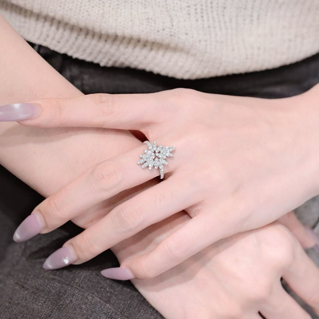 14k Gold 1.2 Ct Natural H Diamond Ring - 5