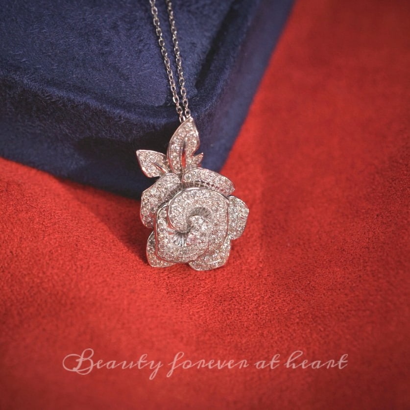 14k Gold 0.73 Ct Natural H Diamond & Flowers Necklace - 7