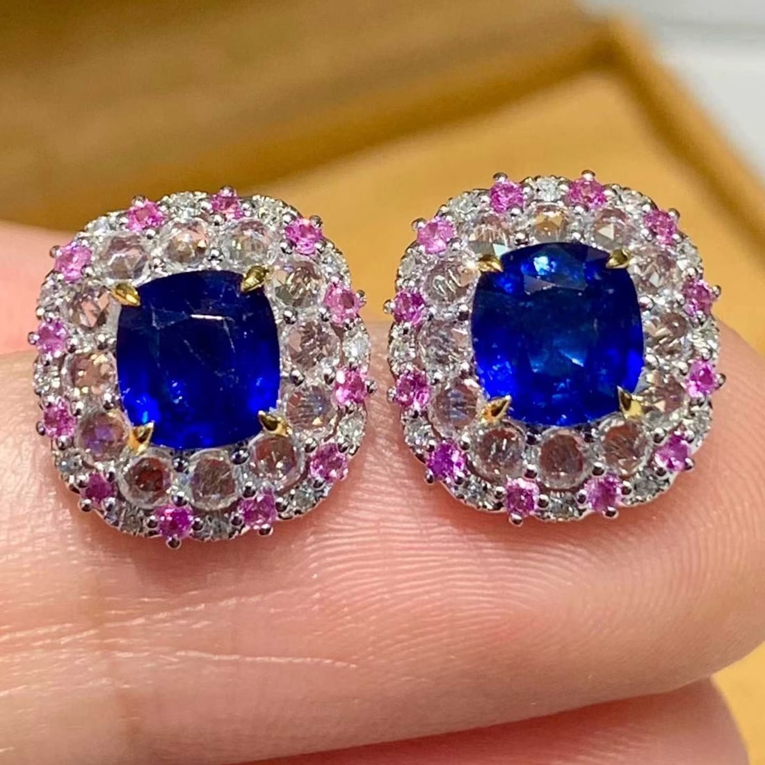 14k Gold 1.6 Ct Natural Sapphire & Diamond & Sapphire Earrings - 2