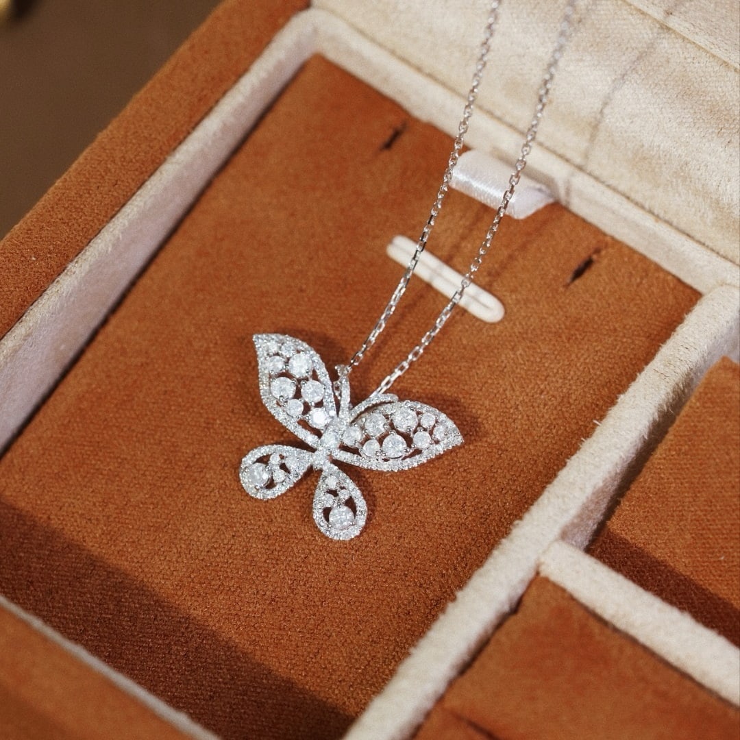 14k Gold 0.88 Ct Natural H Diamond & Butterfly Necklace - 3
