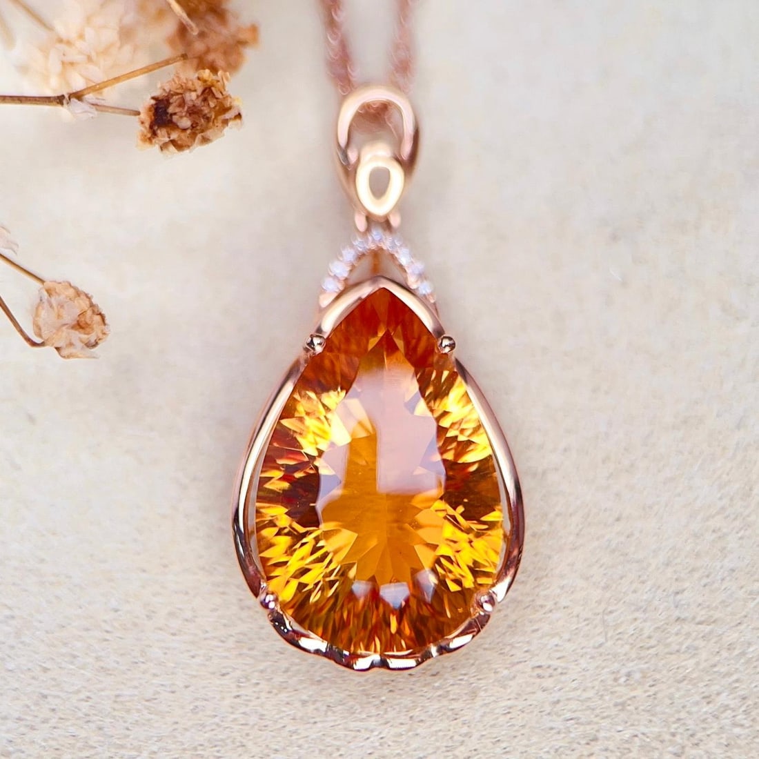 14k Gold 9.22 Ctw Natural Citrine & Diamond Pendant( Without Chain ): Ref:231188162 // gold content:14k gold // main gemstone:citrine // shape:pear // carat weight:9. 2ct // color:yellow // treatment:natural // // adjacent gemstone 2 : diamond // number of stones:9 // s