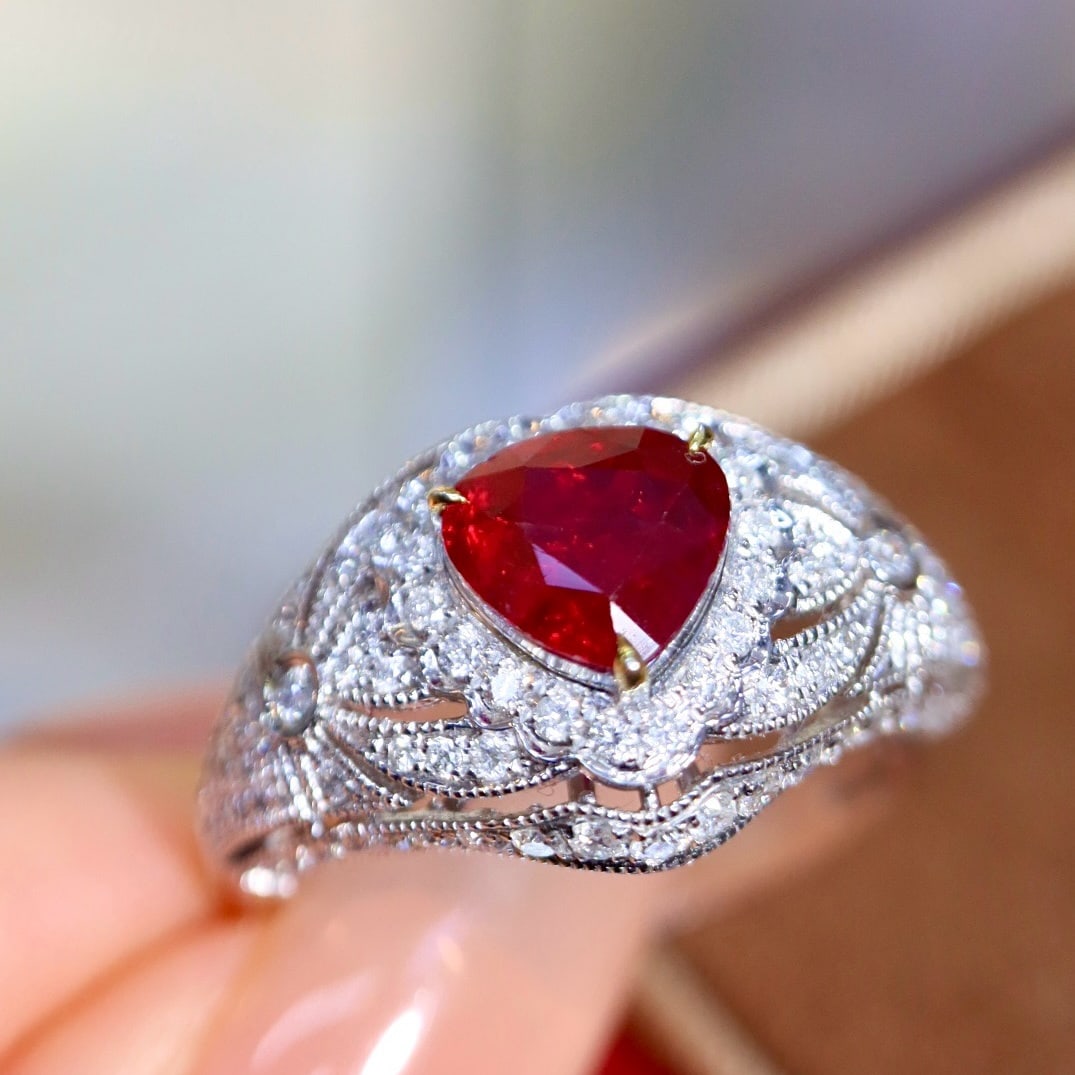 14k Gold 1.59 Ctw Vivid Red Natural Ruby & Diamond Ring - 3