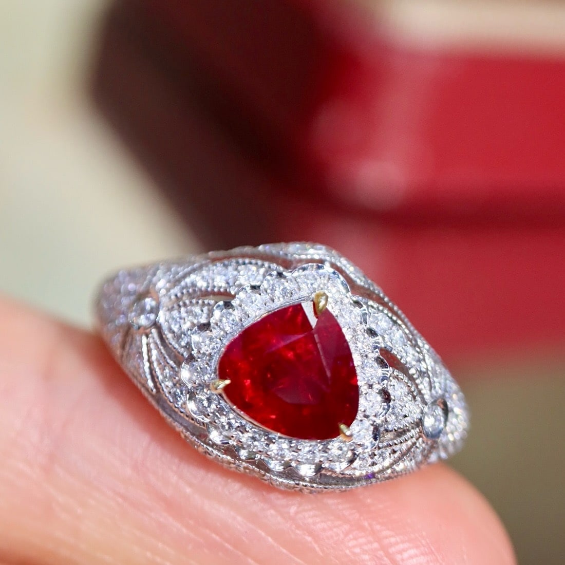 14k Gold 1.59 Ctw Vivid Red Natural Ruby & Diamond Ring - 4