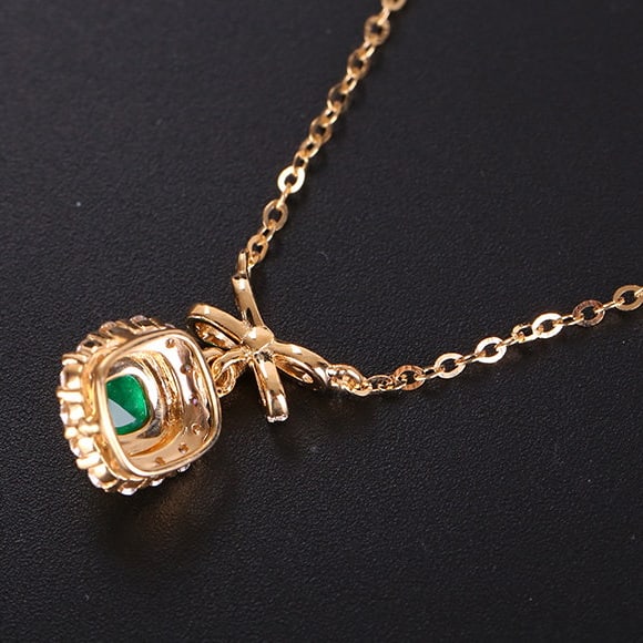 14k Gold 0.78 Ctw Natural Emerald & Diamond Necklace - 5