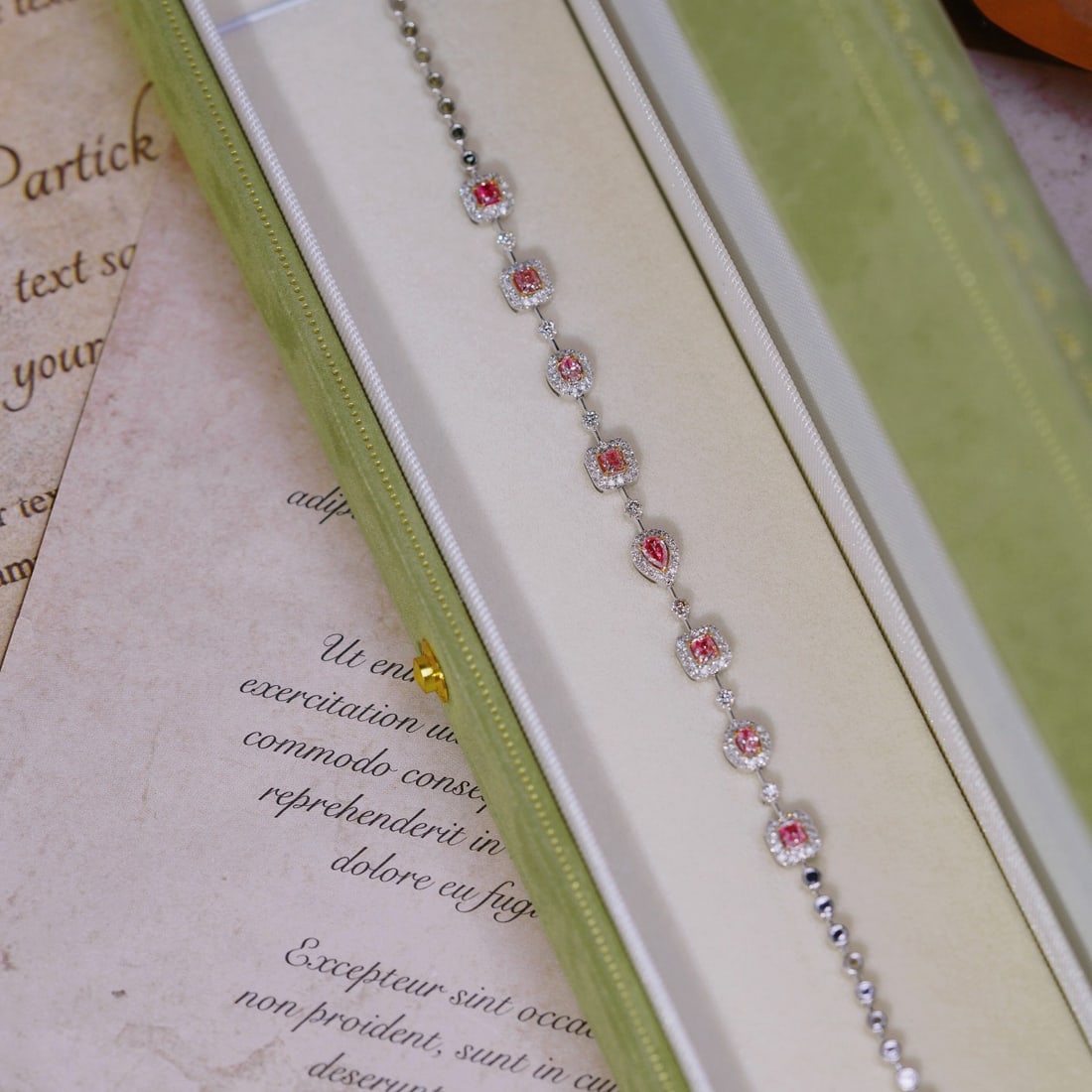 14k Gold 1.35 Ctw Natural Pink Diamond & Diamond Bracelet - 2