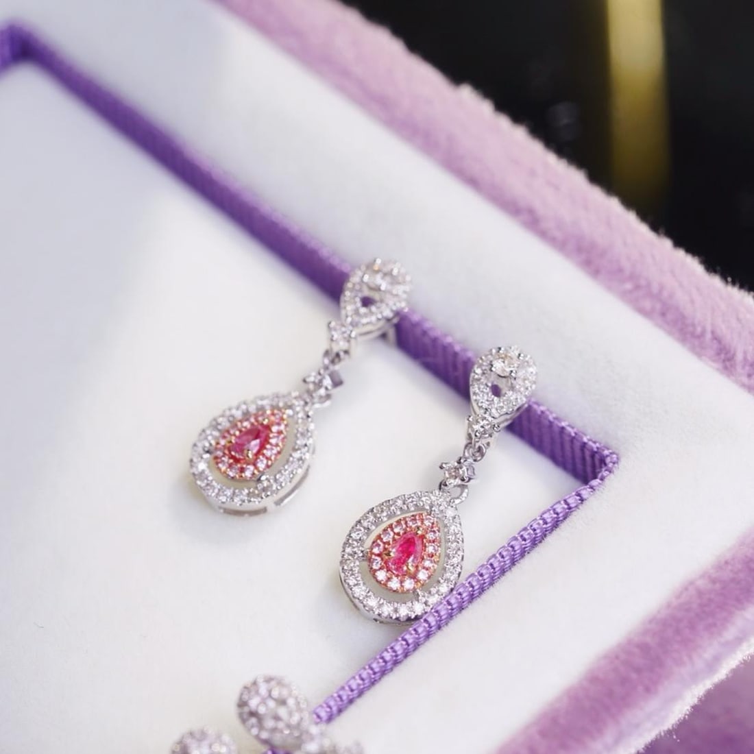 14k Gold 0.64 Ctw Natural Pink Diamond & Diamond Earrings - 6