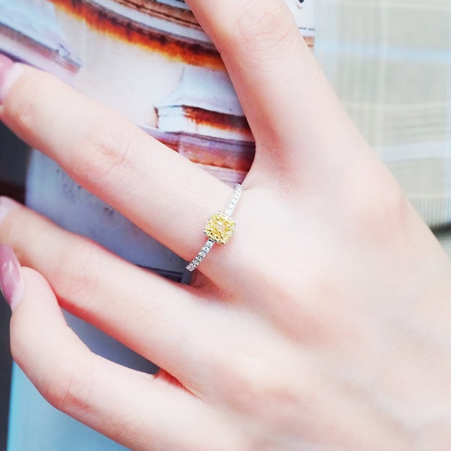 14k Gold 0.2 Ct Natural Yellow Diamond & Diamond Ring - 5
