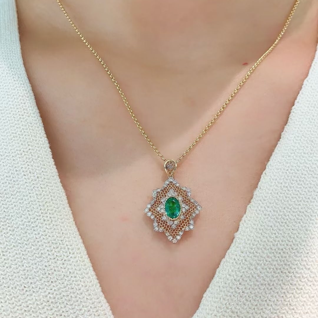 14k Gold 0.66 Ctw Natural Emerald & Diamond Pendant( Without Chain ) - 5