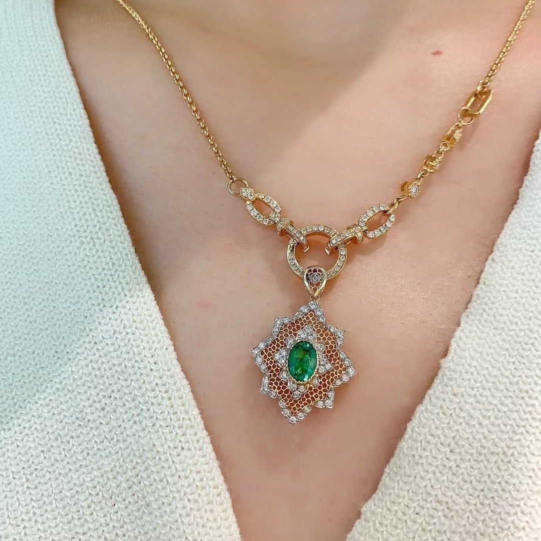 14k Gold 0.66 Ctw Natural Emerald & Diamond Pendant( Without Chain ) - 6