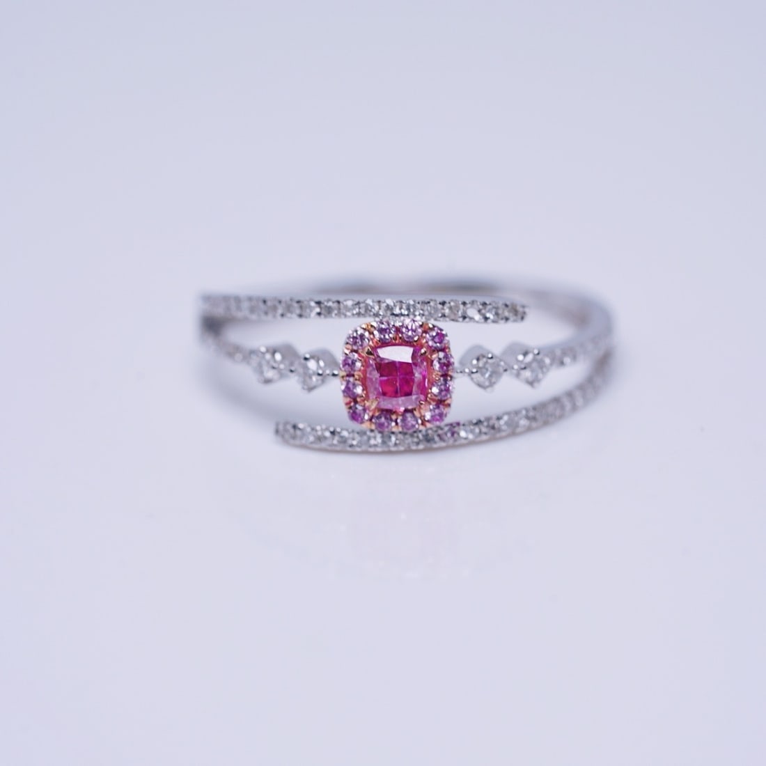 14k Gold 0.48 Ctw Natural Pink Diamond & Diamond Ring - 4